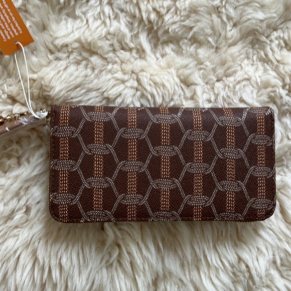 NWT Crosslace leather wristlet,lacrosse weave print leather and natural leather - Picture 4 of 11